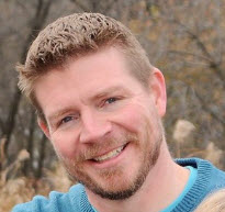 Headshot of Brian Thill